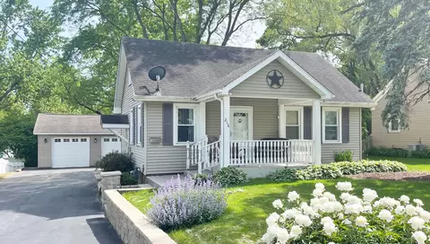 216 Ash St, New Lenox, IL 60451