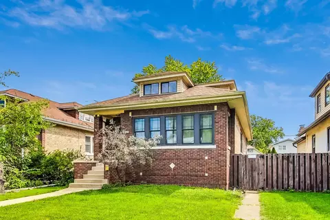 3105 Oak Ave, Brookfield, IL 60513