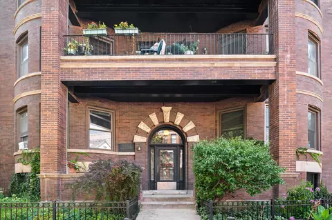 2900 N Burling St #2N, Chicago, IL 60657