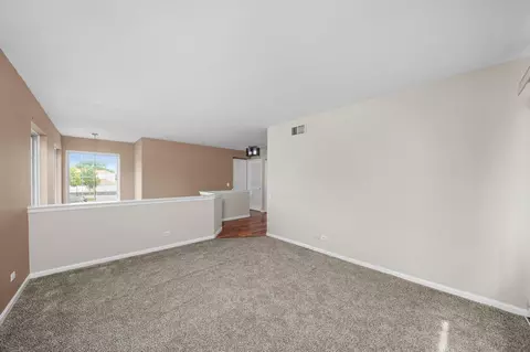 780 Mesa Dr, Elgin, IL 60123 photo 12