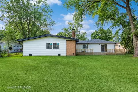 3104 Saint James St, Rolling Meadows, IL 60008 photo 18