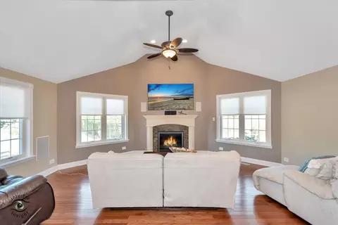 Living - 26745 S Wildgrass Turn, Monee, IL 60449 photo 2 of 3