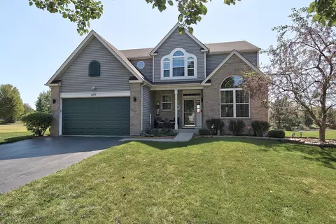 2010 Fairfield Dr, Plainfield, IL 60586