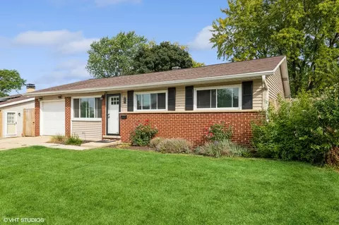 108 E Montana Ave, Glendale Heights, IL 60139