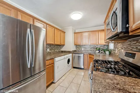 103 Macgregor Rd, Lockport, IL 60441 photo 9