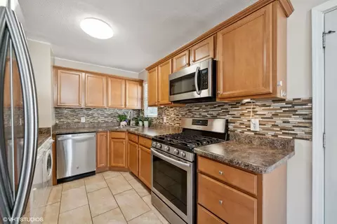 103 Macgregor Rd, Lockport, IL 60441 photo 8
