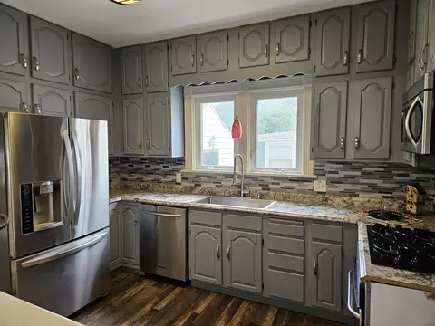 Kitchen - 1002 Bellevue Ave, Elgin, IL 60120 photo 1 of 2