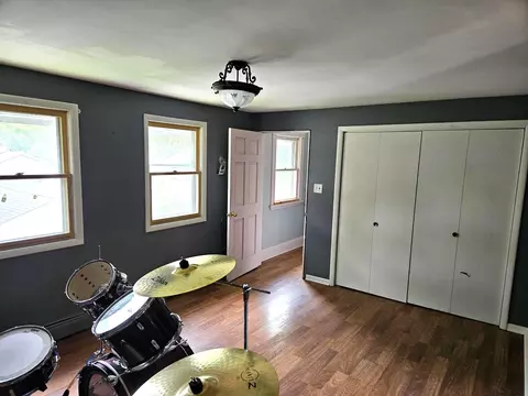 Bedroom - 1002 Bellevue Ave, Elgin, IL 60120 photo 1 of 3