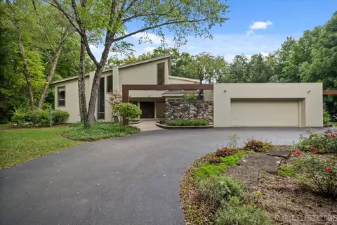 43 W559 Tall Oaks Trl, Elburn, IL 60119