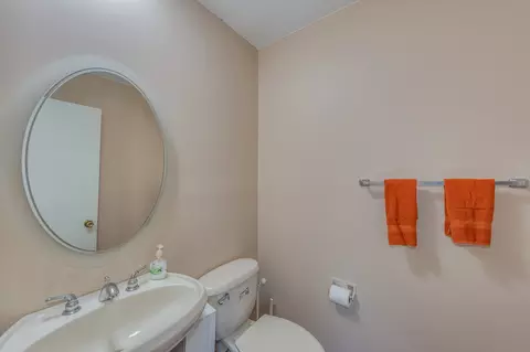 Bath - 1324 Frederick Ln, Naperville, IL 60565 photo 1 of 4