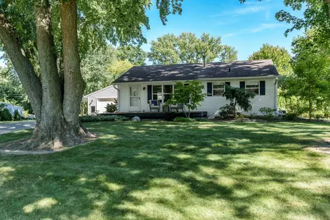 1310 Randall Dr, Rockford, IL 61108