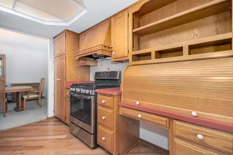 Kitchen - 1237 Milne Dr, Lockport, IL 60441 photo 1 of 4