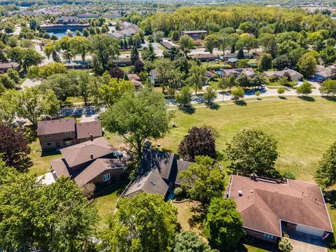 View/Area - 1237 Milne Dr, Lockport, IL 60441 photo 5 of 5