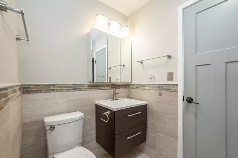 1400 Cooper Rd, Hoffman Estates, IL 60169 photo 15
