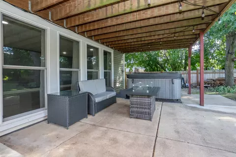 1400 Cooper Rd, Hoffman Estates, IL 60169 photo 26
