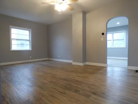 Living - 1 N Worth Ave, Elgin, IL 60123 photo 2 of 3