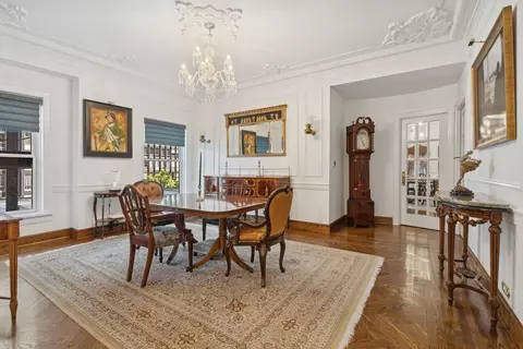 Dining - 257 E Delaware Pl #3, Chicago, IL 60611 photo 3 of 4