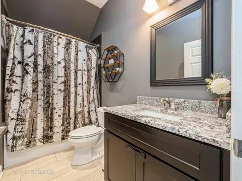 Bath - 119 Valley View Dr, Mchenry, IL 60050 photo 2 of 2