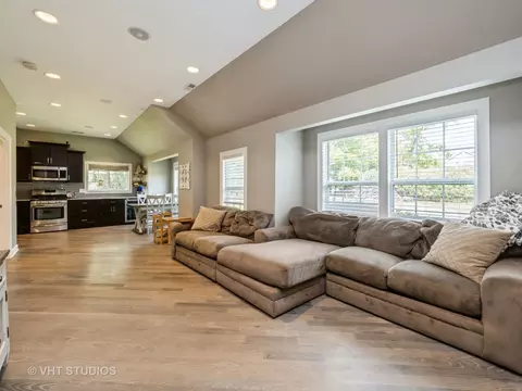 Living - 119 Valley View Dr, Mchenry, IL 60050 photo 1 of 2