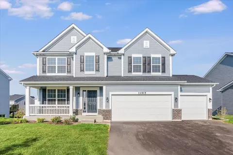 11515 Saxony St, Huntley, IL 60142