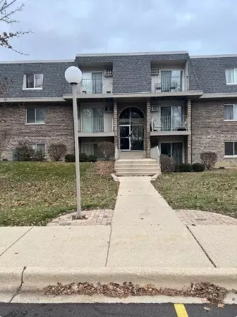 984 Crabapple Dr #304, Prospect Heights, IL 60070