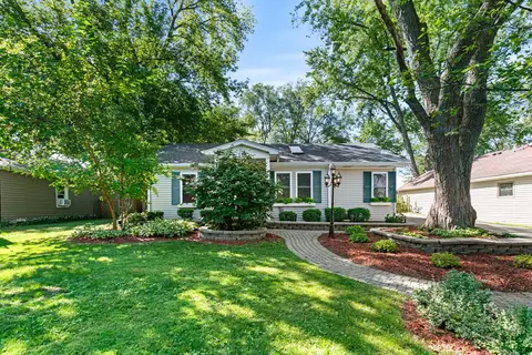 116 Deerpath Rd, Lake In The Hills, IL 60156