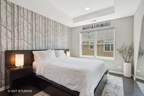 819 Lee St, Des Plaines, IL 60016 photo 13