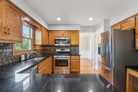 Kitchen - 2832 Mapleside Ct, Aurora, IL 60502 photo 1 of 2