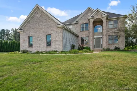 4 N743 Citation Ln, Campton Hills, IL 60119