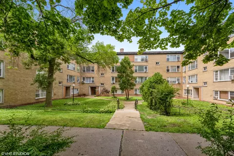 6128 N Damen Ave #3G, Chicago, IL 60659
