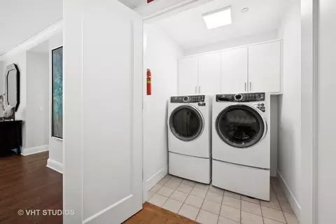 Other - 270 E Pearson St #403, Chicago, IL 60611 photo 2 of 6