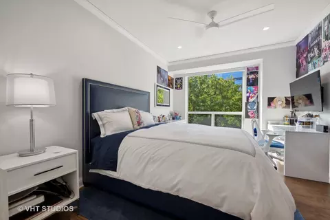 Bedroom - 270 E Pearson St #403, Chicago, IL 60611 photo 3 of 3