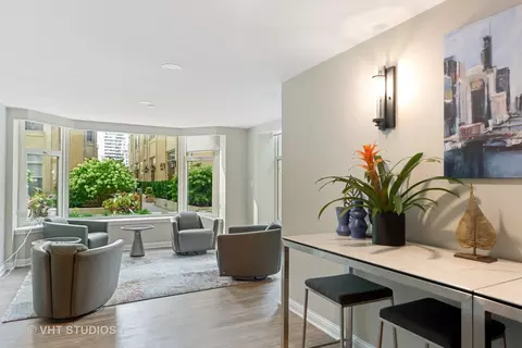 25 E Superior St #1902, Chicago, IL 60611 photo 23
