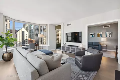 25 E Superior St #1902, Chicago, IL 60611 photo 7
