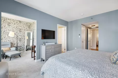 25 E Superior St #1902, Chicago, IL 60611 photo 17
