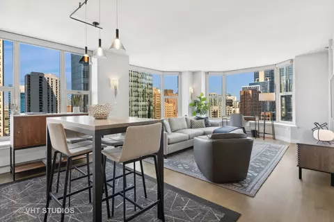 25 E Superior St #1902, Chicago, IL 60611 photo 6