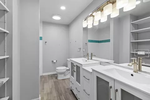 Bath - 2809 Kama Ave, Mchenry, IL 60050 photo 1 of 3