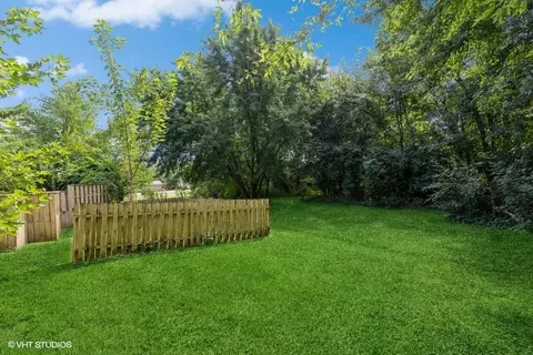 Exterior - 2809 Kama Ave, Mchenry, IL 60050 photo 4 of 7