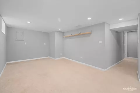 570 Simms St, Aurora, IL 60505 photo 21