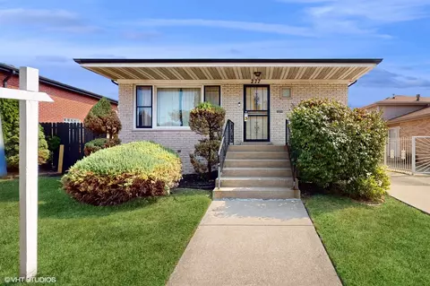 277 Saginaw Ave, Calumet City, IL 60409
