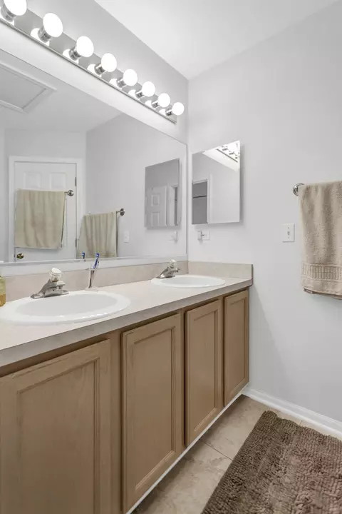 726 Timothy Ct, East Dundee, IL 60118 photo 26