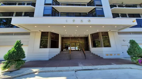 1920 N Clark St #11A, Chicago, IL 60614