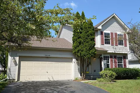 2840 Bluewater Cir, Naperville, IL 60564