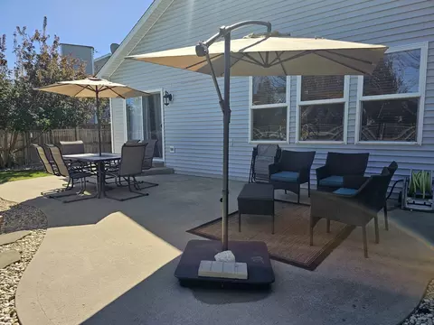 Exterior - 5603 Kimberly Dr, Plainfield, IL 60586 photo 6 of 7