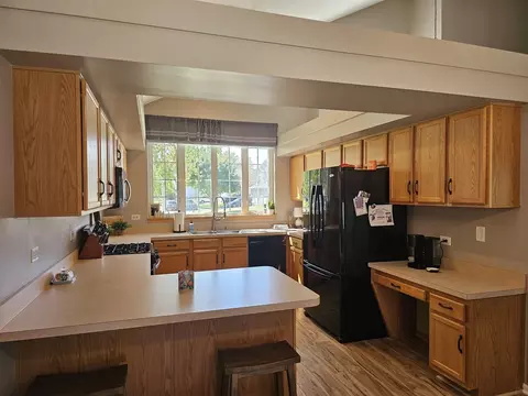 Kitchen - 5603 Kimberly Dr, Plainfield, IL 60586 photo 1 of 3