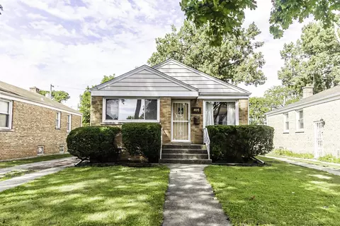 416 Bellwood Ave, Bellwood, IL 60104