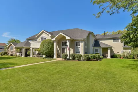 1355 Spencer Ln #1355, Batavia, IL 60510