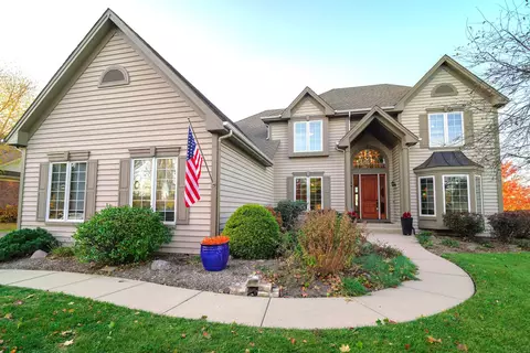 9906 Palmer Dr, Village Of Lakewood, IL 60014