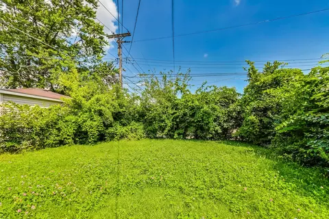 Exterior - 2864 W 85th St, Chicago, IL 60652 photo 6 of 8