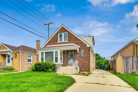 Exterior - 2864 W 85th St, Chicago, IL 60652 photo 2 of 8